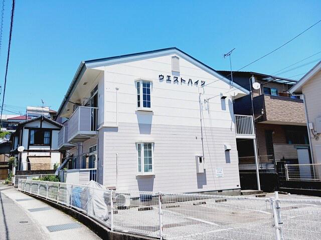 ウエストハイツ