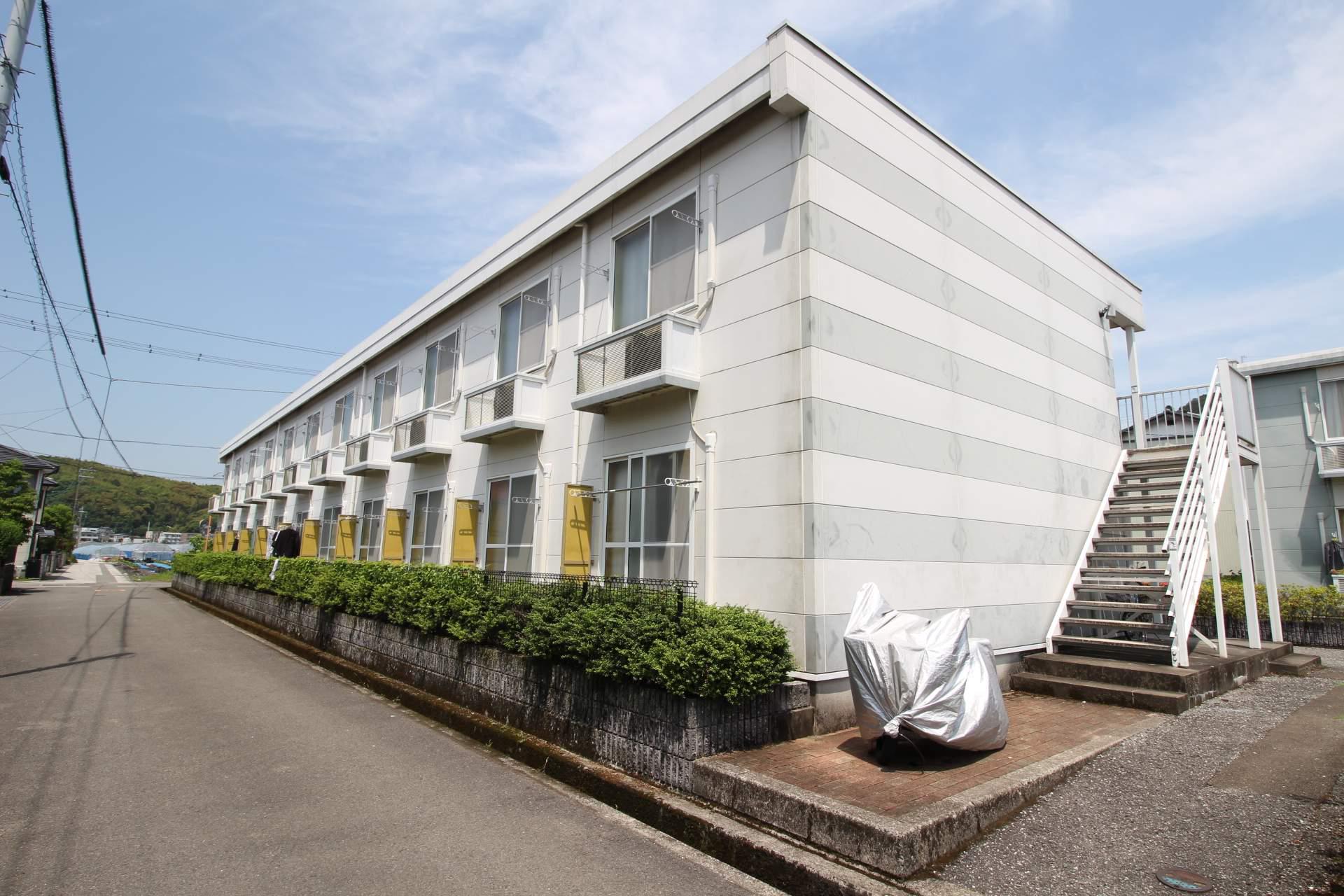 レオパレスクレスト