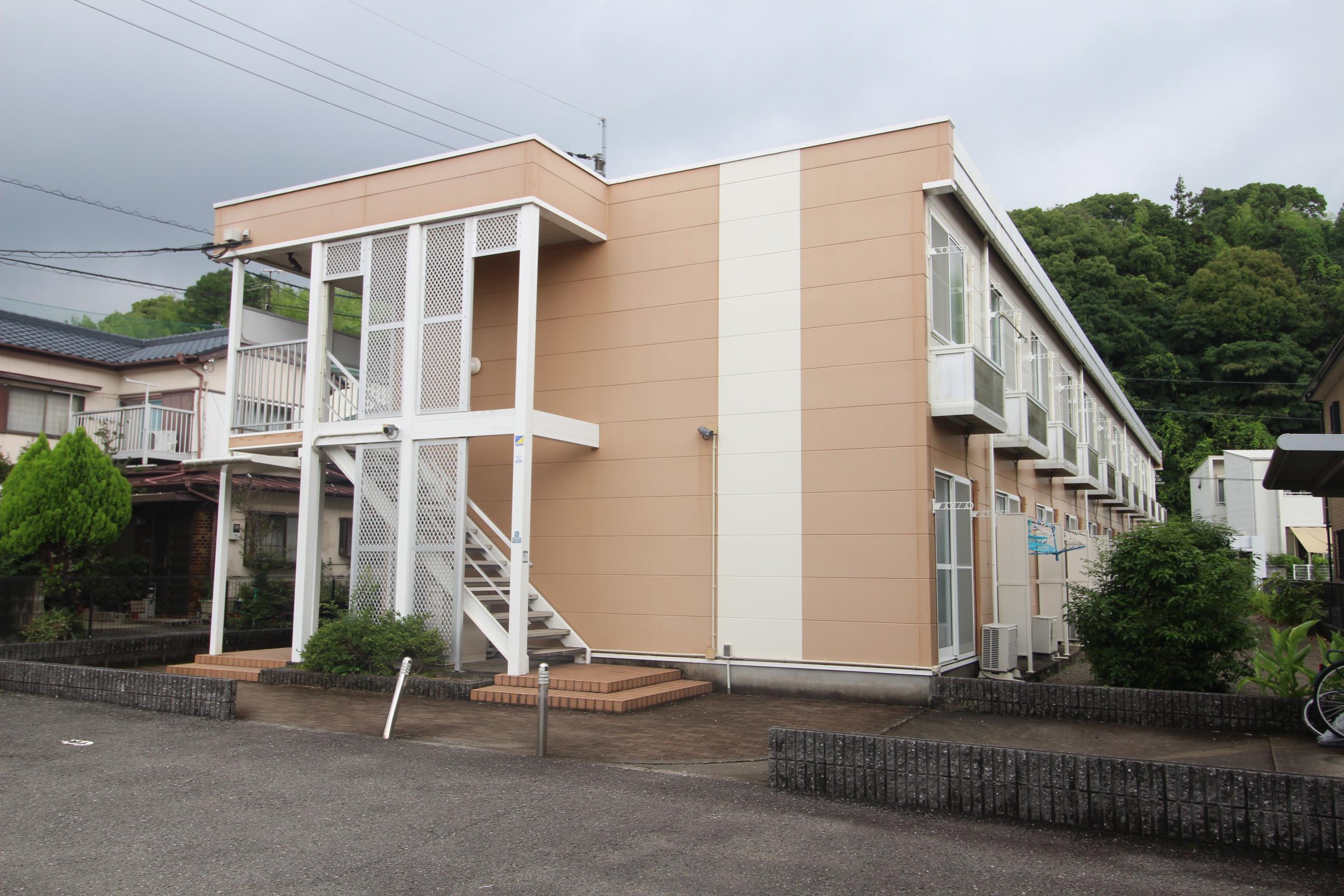 レオパレスアムール