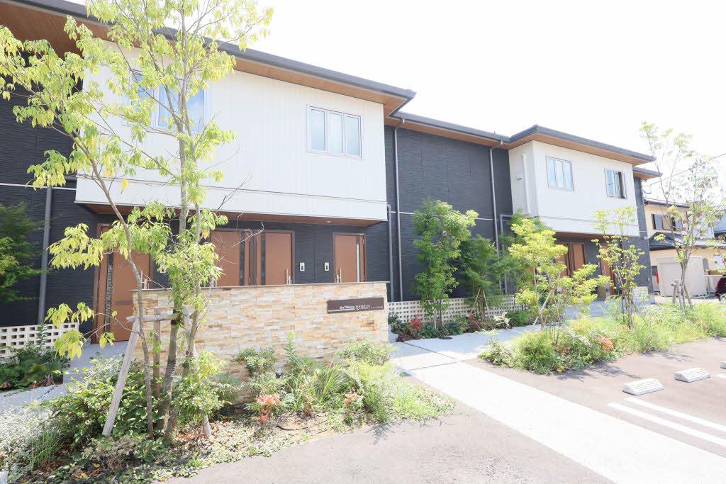 シャーメゾン ロゼオ