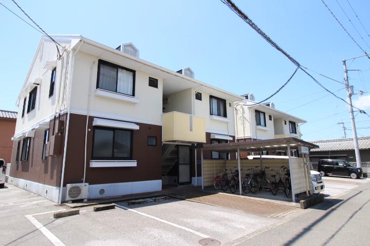 ジュネス北本町 B棟