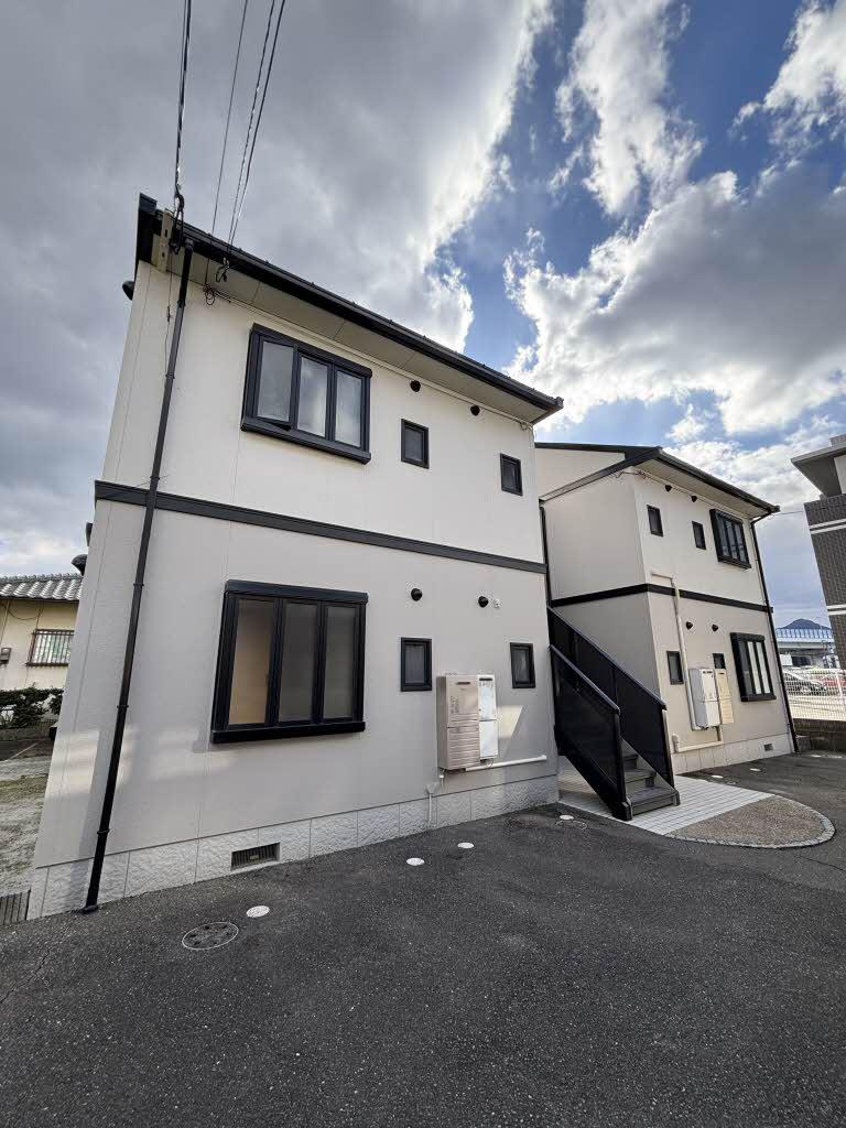 ロンサール賀茂C棟