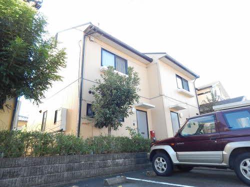 パンテス柏原 D館