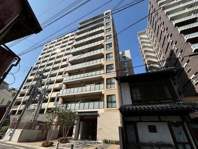 アメックス博多 県庁前