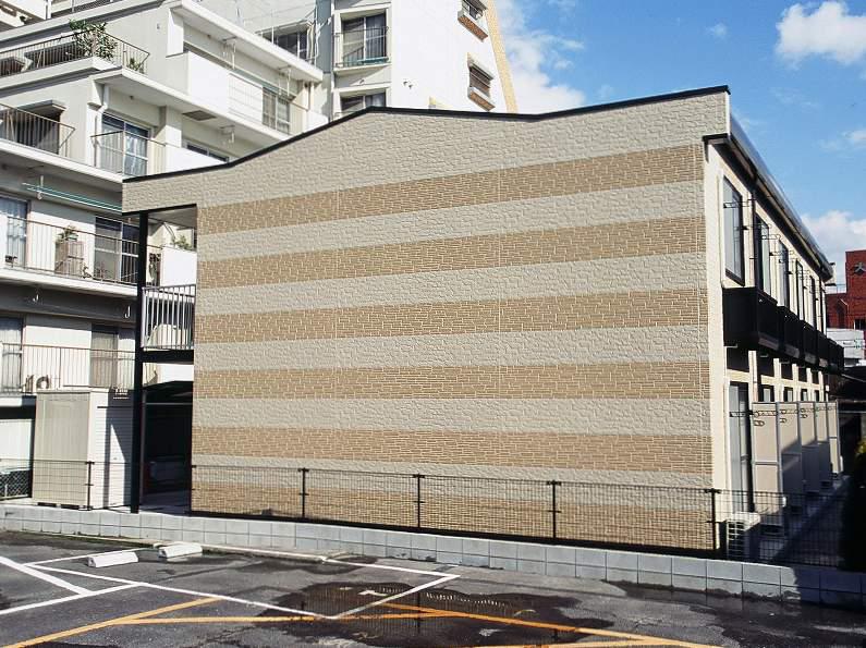 レオパレスジェイド