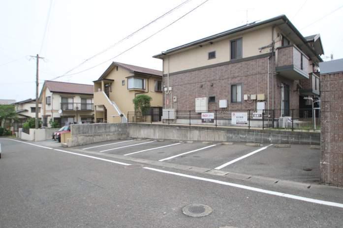 福岡県那珂川市観晴が丘の建物