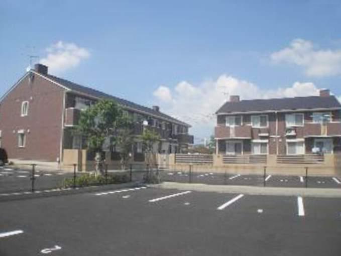 ラーフィア南里A棟