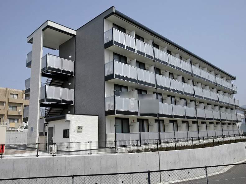 レオパレスセレーノ香椎駅東