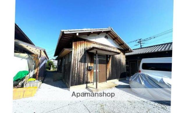 福岡県糟屋郡新宮町上府北1丁目の建物