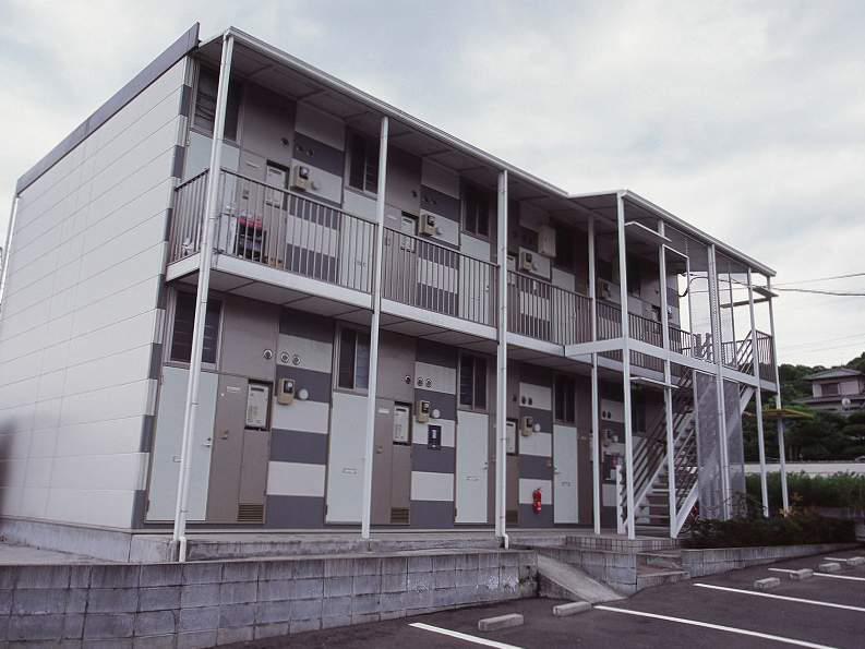 レオパレス南里