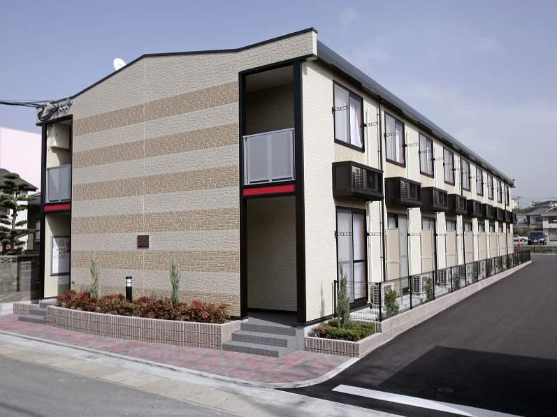 レオパレスコスモ