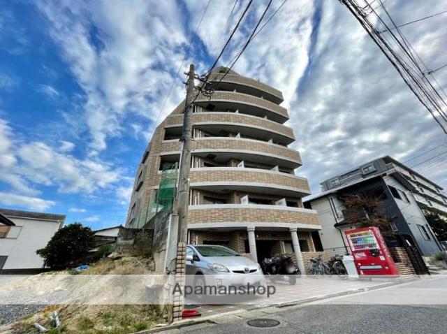 ロイヤルコート大橋南