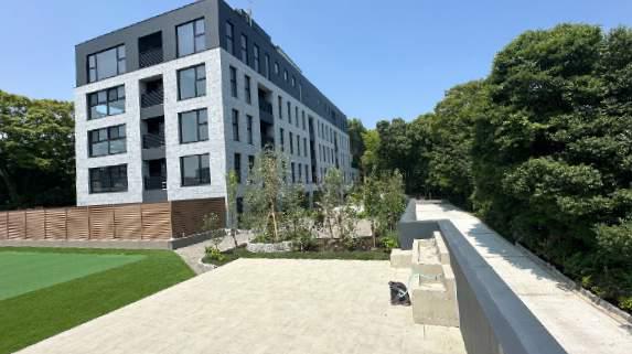 THE GOLDMANCASTLE SAKURAZAKA FOR