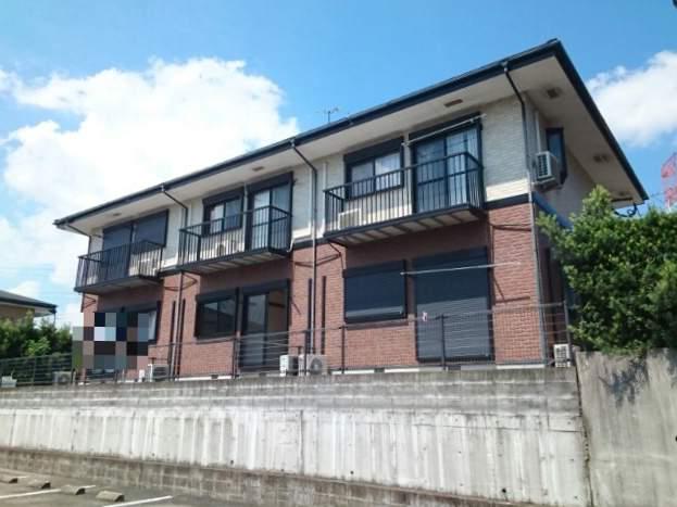 福岡県小郡市美鈴が丘3丁目の建物