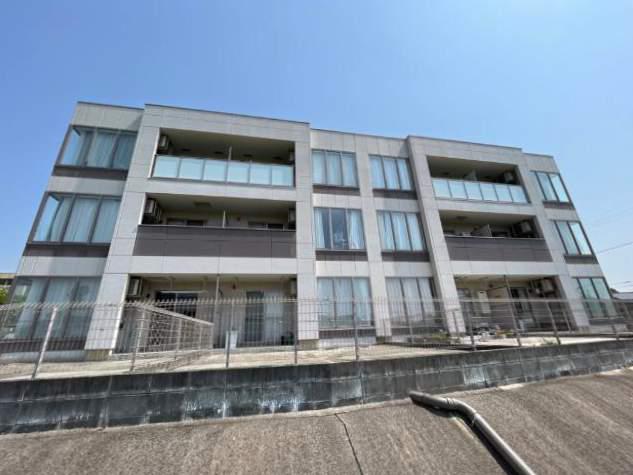 ユニヴァリィ レジデンス