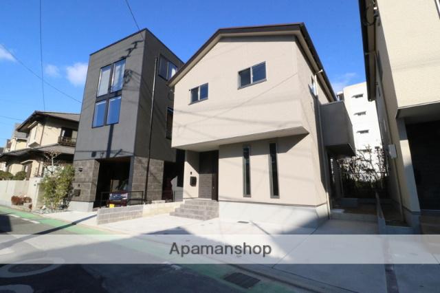 福岡市七隈線 六本松駅 徒歩10分 2階建 築4年