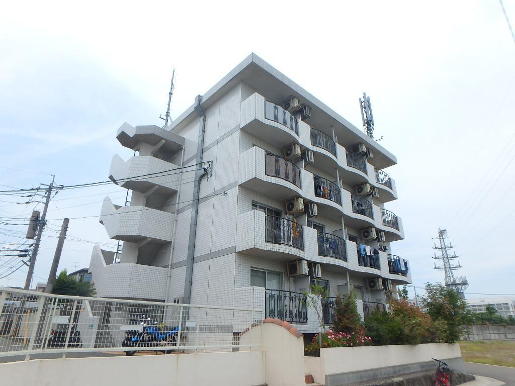 レイクサイドマンション