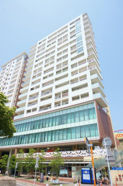 天神プレイス イースト棟