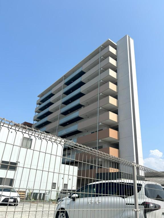 ホワイトアゲート博多