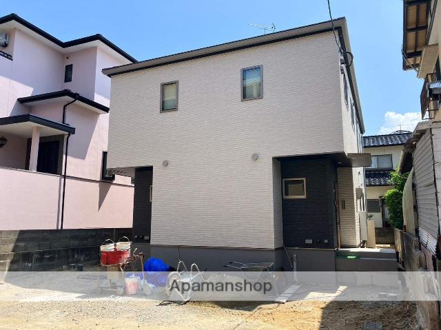 プレジール小田部(3LDK)