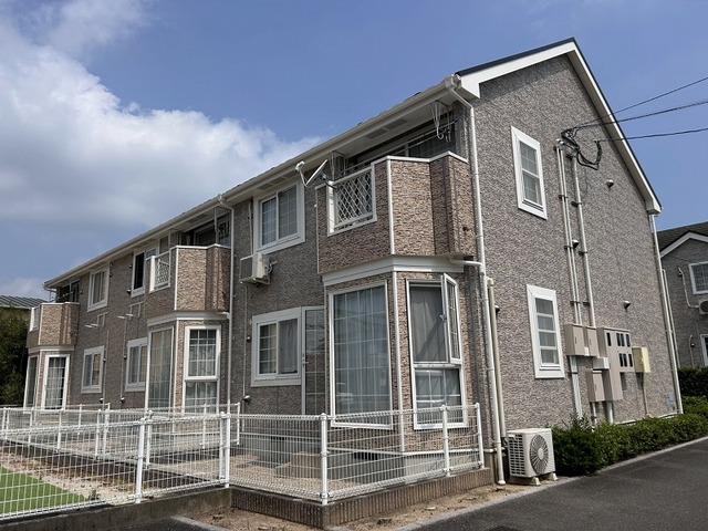 ライフコート鏡A(2LDK/2階)