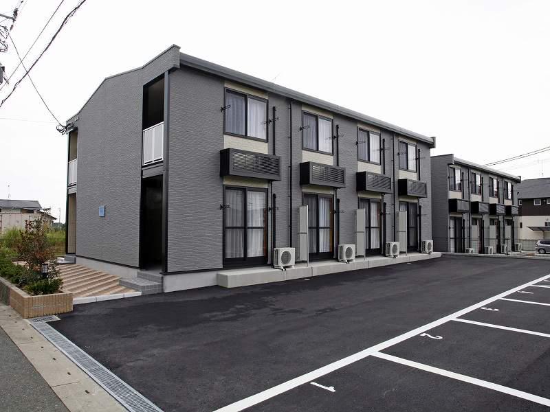 レオパレス弥生が丘