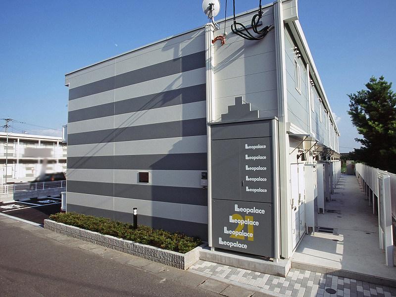 レオパレスLOVE&PEACE