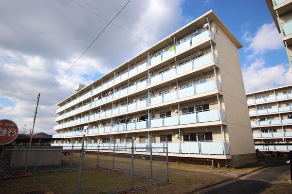 ビレッジハウス直方 5号棟