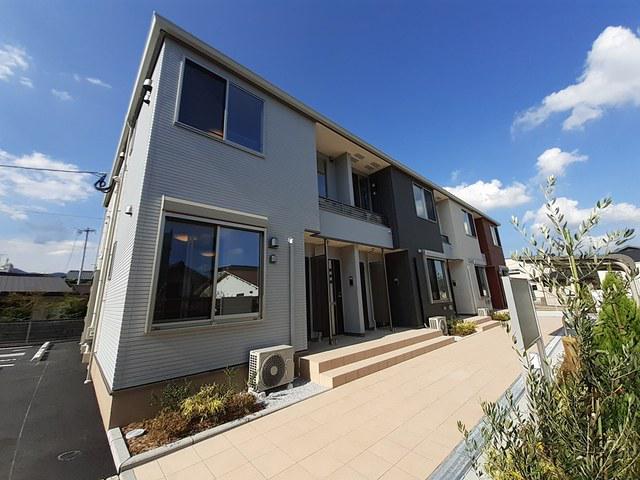 フォレ・ナガタ