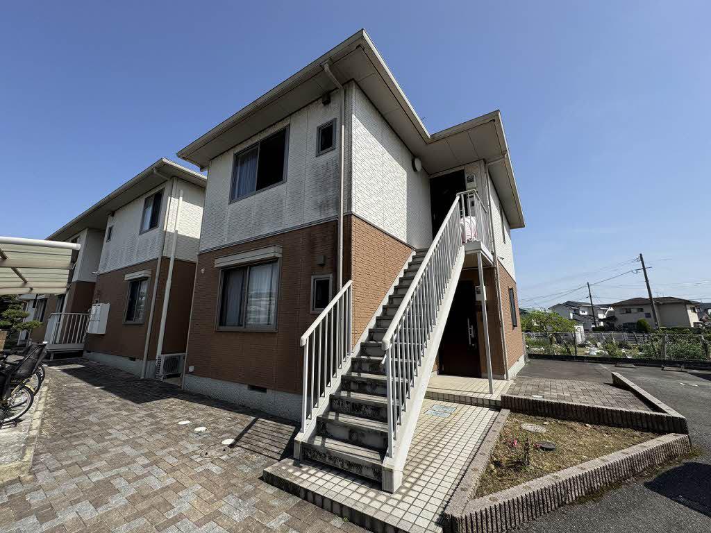 ガーデンヒル秋光 B棟