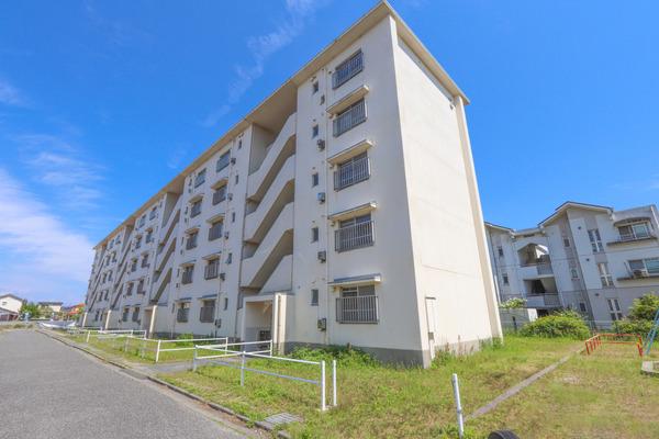 ビレッジハウス北山手1号棟(2LDK/5階)