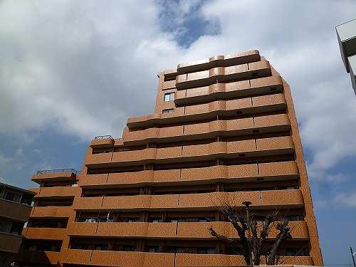 ライオンズマンション城野駅前