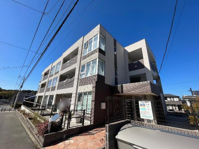 福岡県北九州市若松区 3階建 築9年