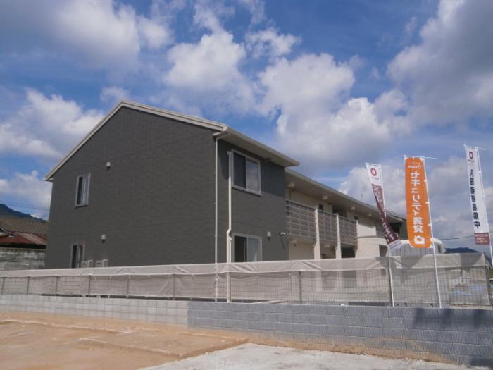 RECENTE浜町