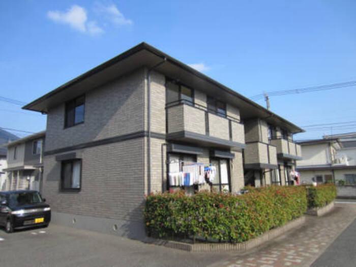 パストラル湯川 B棟