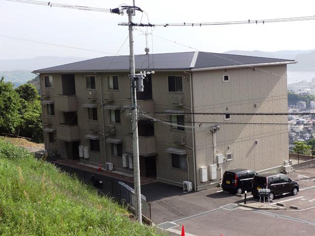 ロイヤルガーデン小佐世保C棟