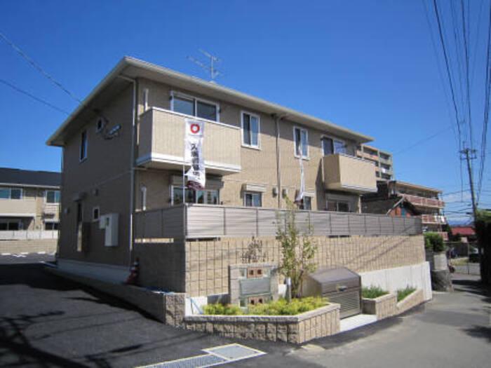 グランドソレイユ B棟