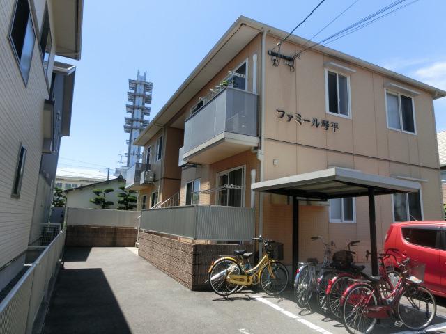 ファミール琴平