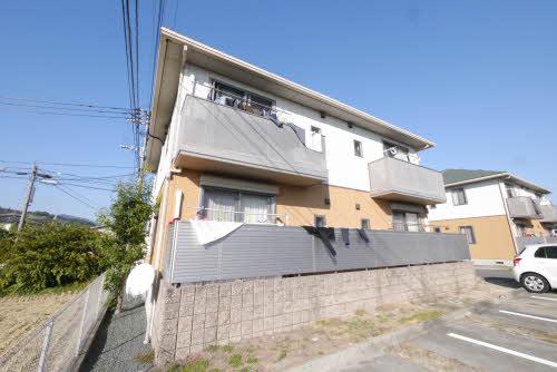 メゾンアンリシール A棟