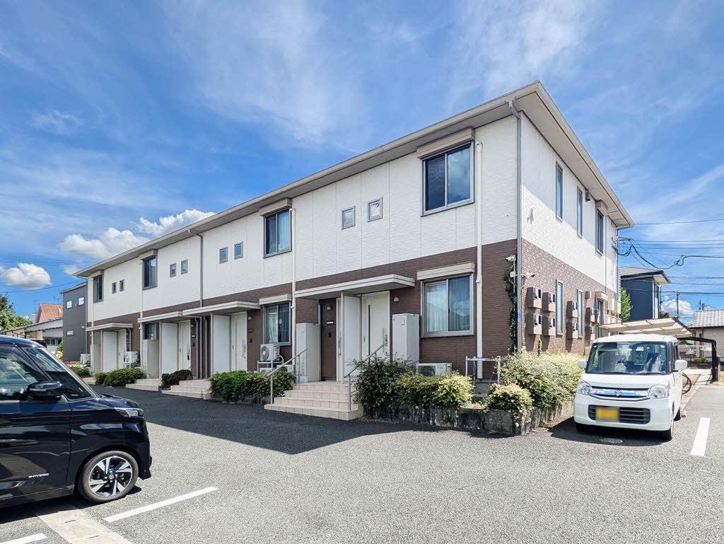 シャーメゾン黒石 A