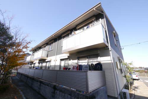 アレイナガーデンA