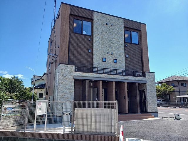 シャリオ バシェ