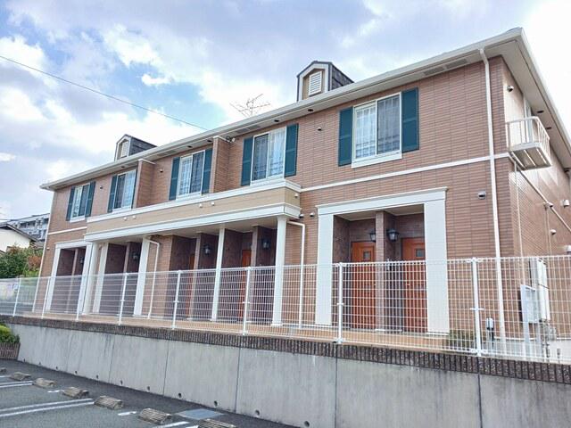 Pシュロス(1K/1階)