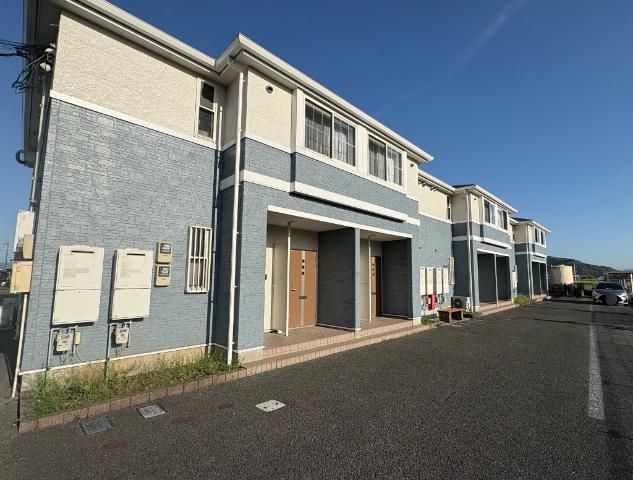 鹿児島本線 富合駅 徒歩18分 2階建 築17年