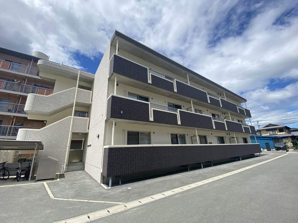 グランディールクラウン