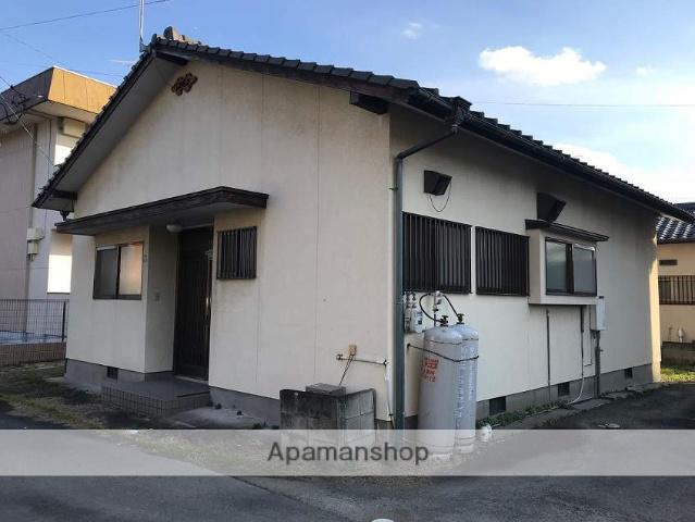 鹿児島本線 上熊本駅(ＪＲ・熊本電鉄) 徒歩14分  築32年