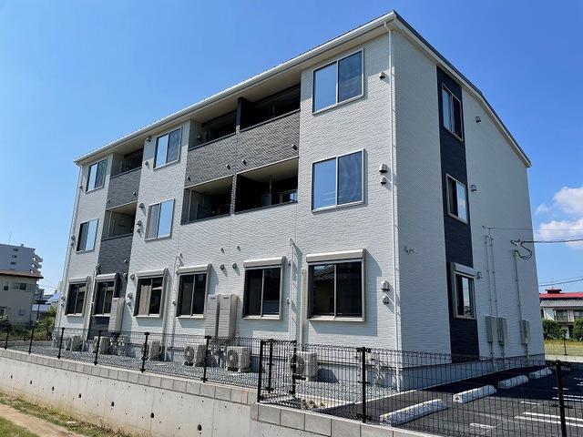 熊本市健軍線 健軍町駅 徒歩44分 3階建 築3年