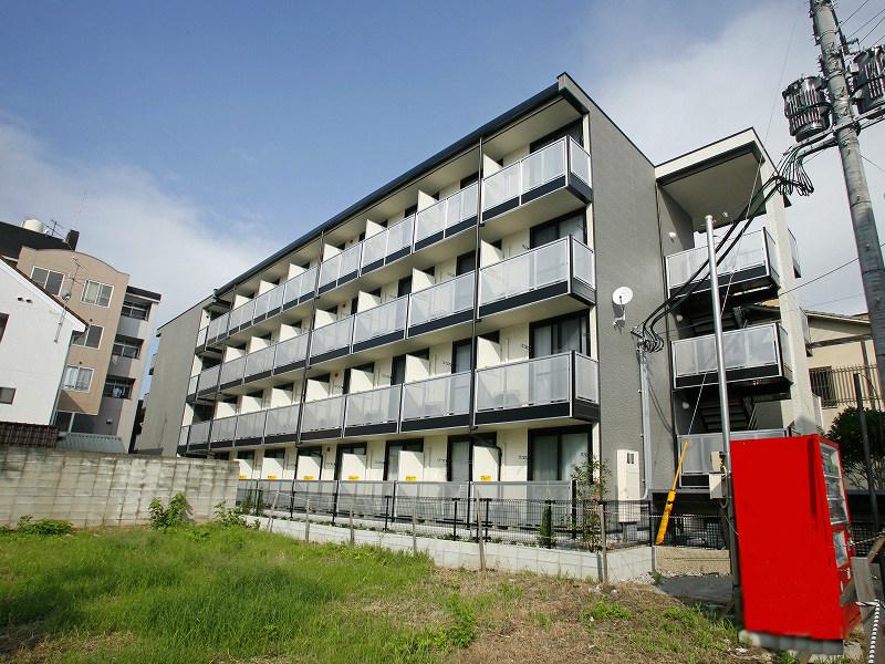 レオパレスROSEMARRYⅢ(1K/4階)