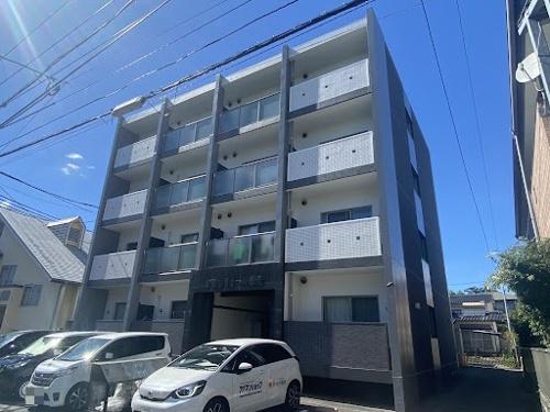 グランドゥール黒髪