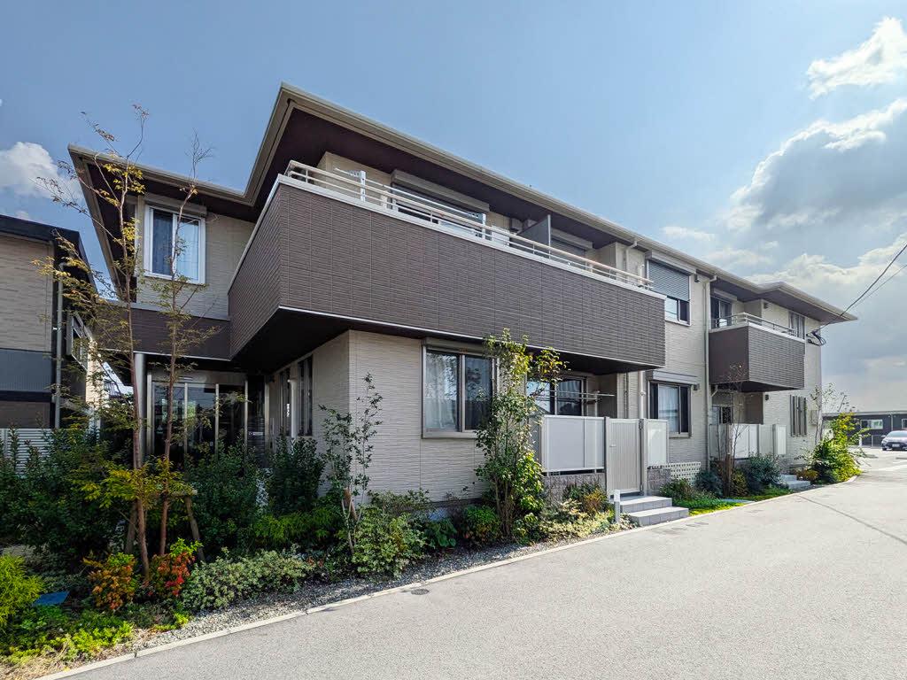 シャーメゾン沼山津